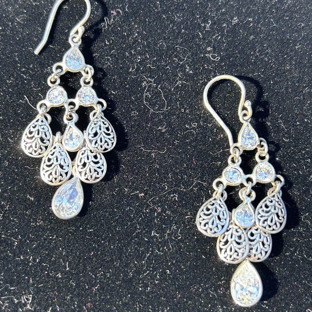 W2795 Silpada Chandelier Earrings